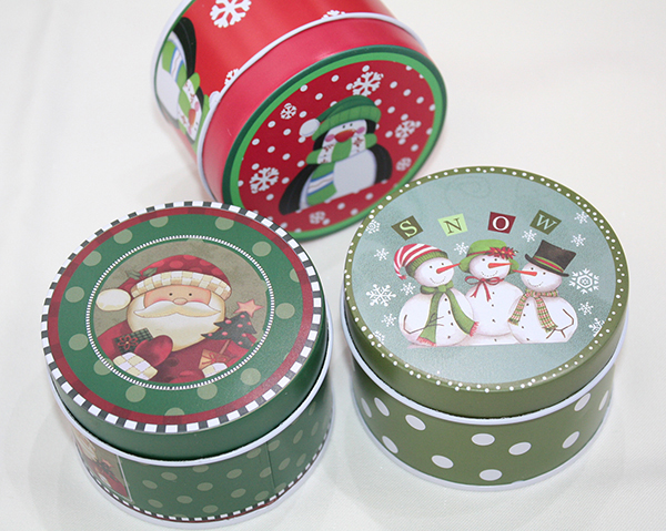 Christmas metal box 7.5x5cm, snowmen, Santa and pigeon