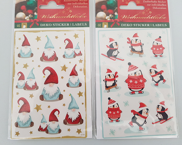 Weihnachtssticker 15x9cm mit Glimmer verziert, 9 Stück auf Karte, Wichtel oder P