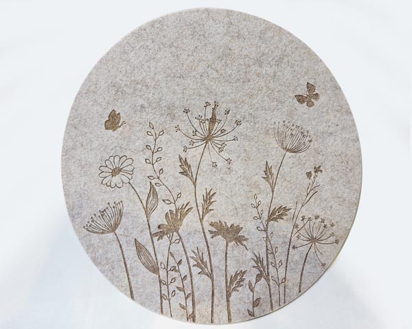 Round placemat made of Thick felt 35x0.3cm – with