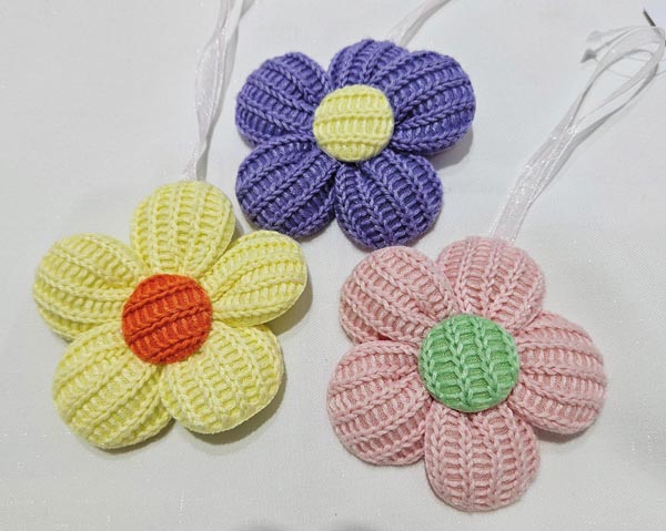 Fabric flower, hand-sewn 7.5x3.7cm, great assorted colors,