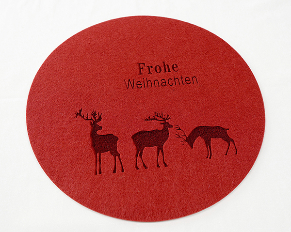 Felt table set round XL 33cm, with reindeer, motif