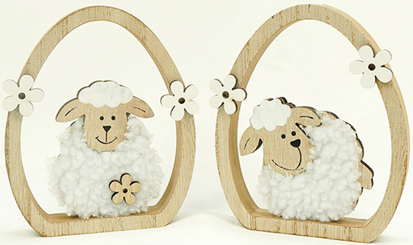 Cute sheep with fur in a wooden hearth 12x10cm, 2 assorted,