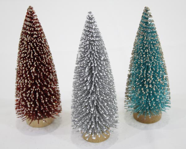 Edler Tannenbaum mit Holzständer 13cm