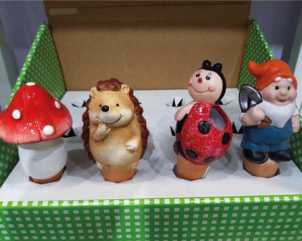 Wasserspender-Figuren ca. 16x5cm, Pilz, Igel, Marienkäfer