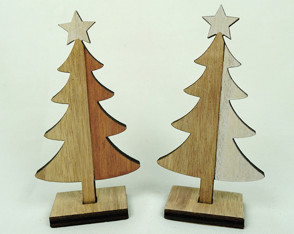 Trendiger Tannenbaum aus Holz XL mit Sternspitze 12x6x3cm, 2fach sortiert, liebe