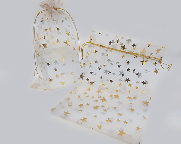 Very elegant organza bags 23x16cm as a set of 2, with