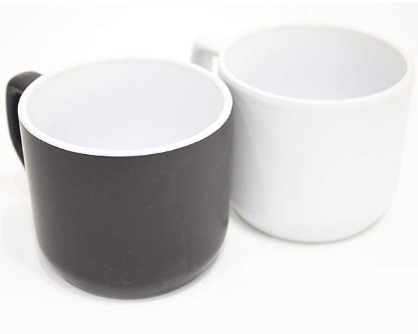 Tasse à café Ø8,9 cm x 7,8 cm de haut, en céramique la plus