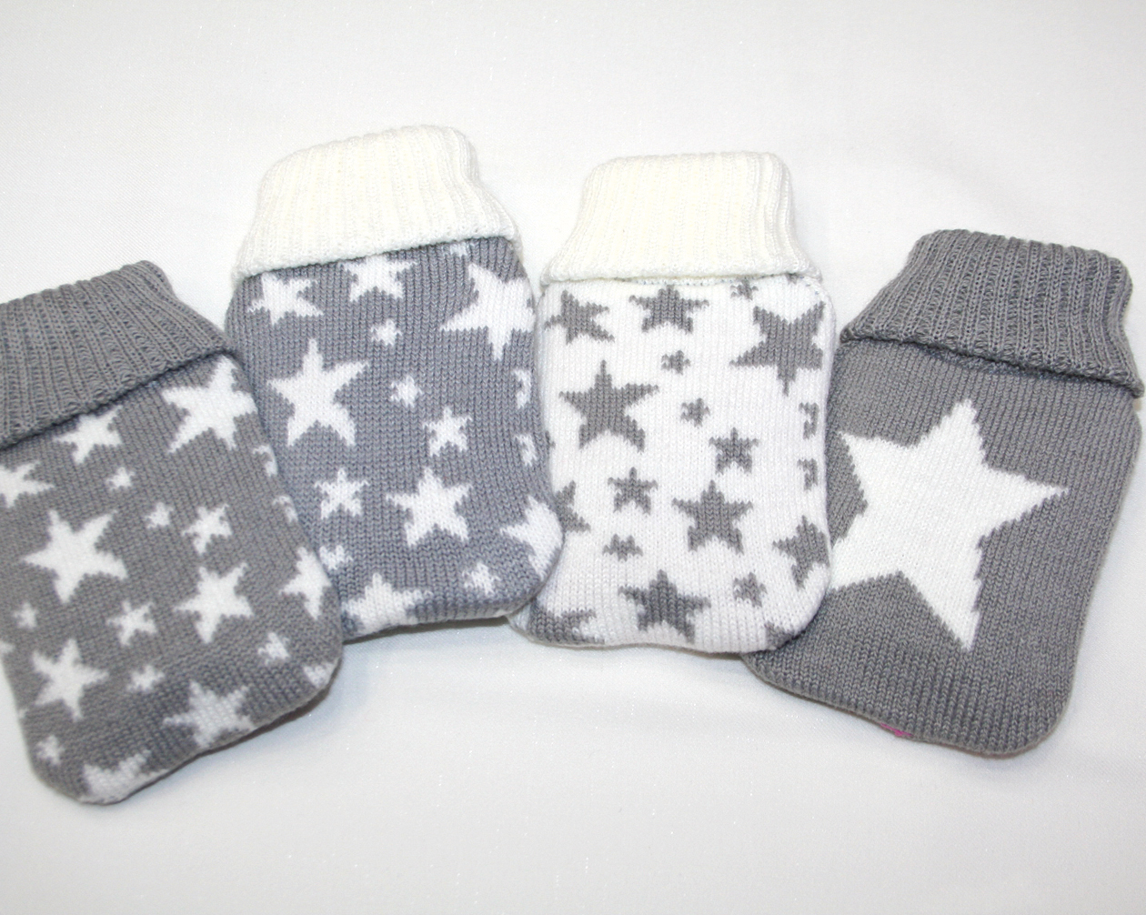 Pocketwarmer with fabric cover 'white/grey stars'